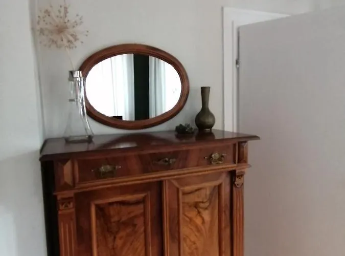 Winzerhaus 1900 * 朗道因德普法尔茨